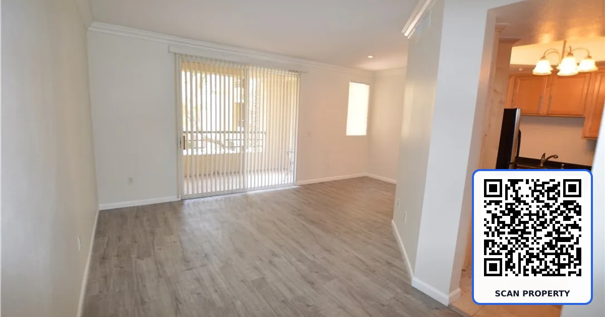 270 East Flamingo Road 136 property photo