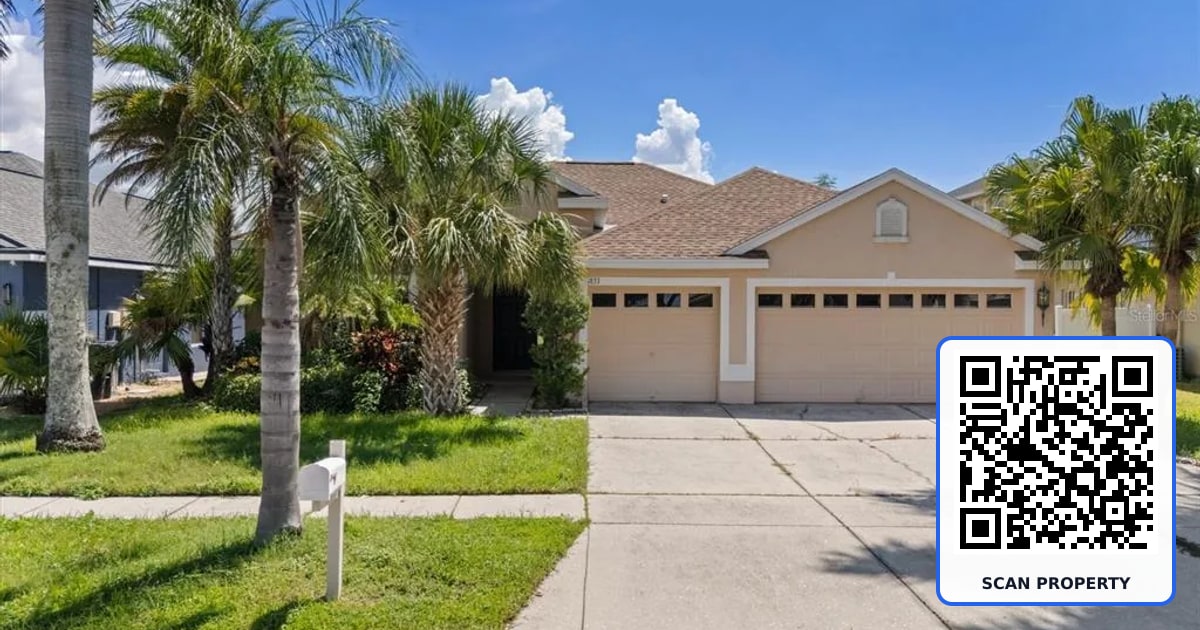 1833 MIRA LAGO CIRCLE property photo