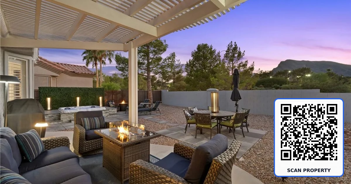 2821 Vista Butte Drive property photo