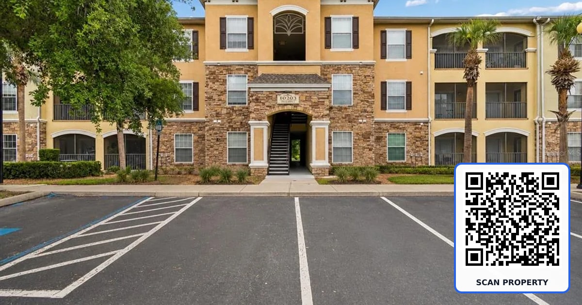 10203 COURTNEY PALMS BOULEVARD UNIT 103 property photo