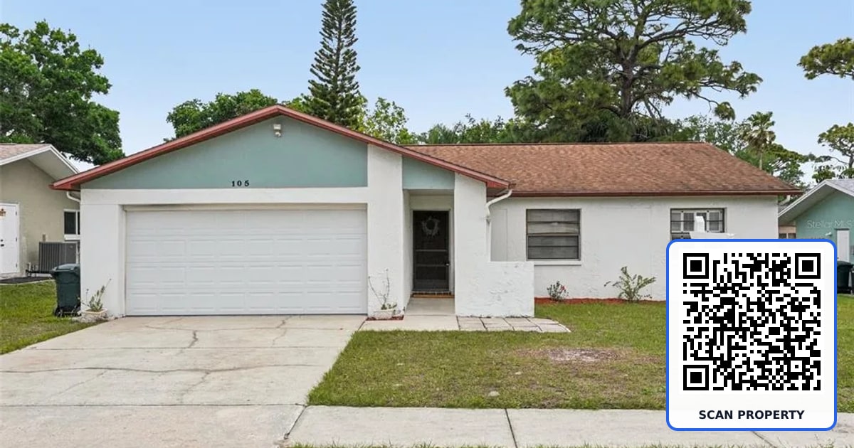 105 LOTUS CIRCLE property photo