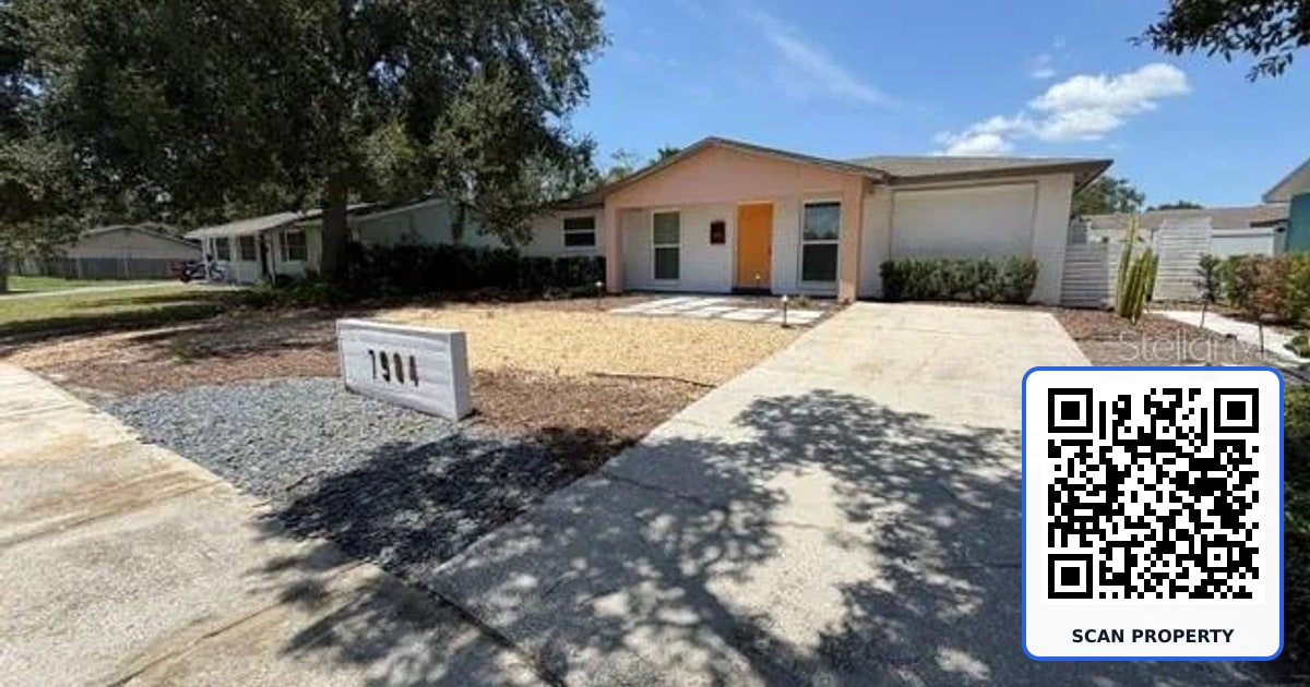 7904 WOODVINE CIRCLE property photo