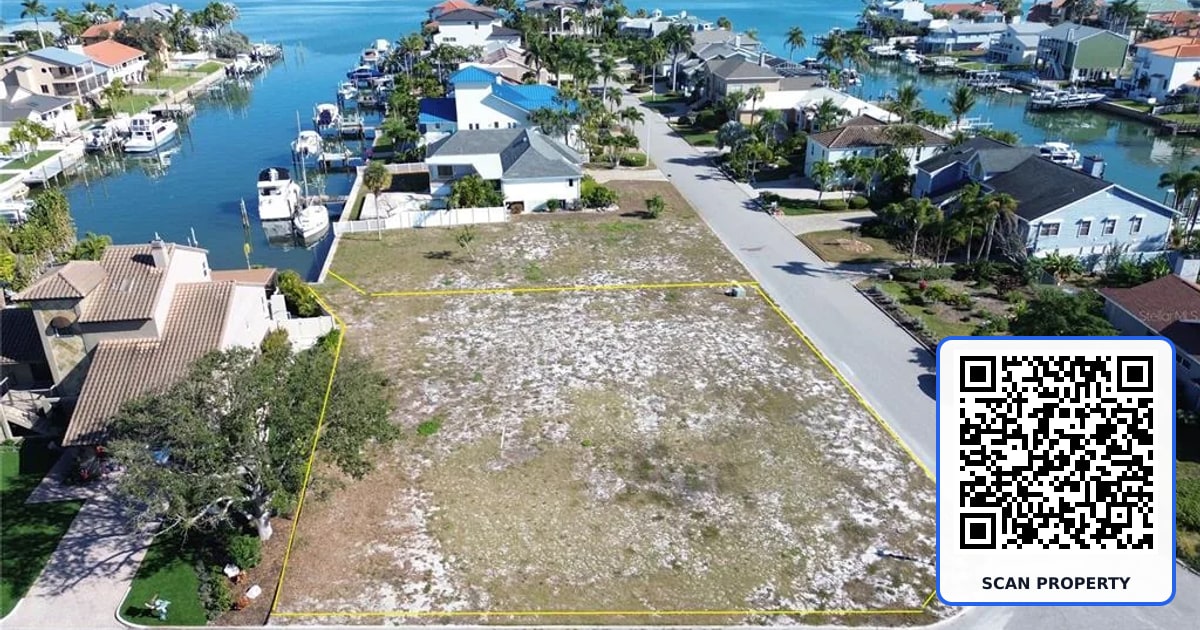 139 9TH STREET E property photo