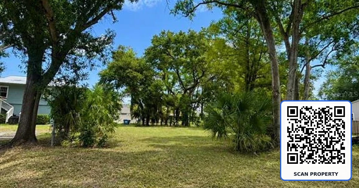 2751 3RD AVENUE S property photo