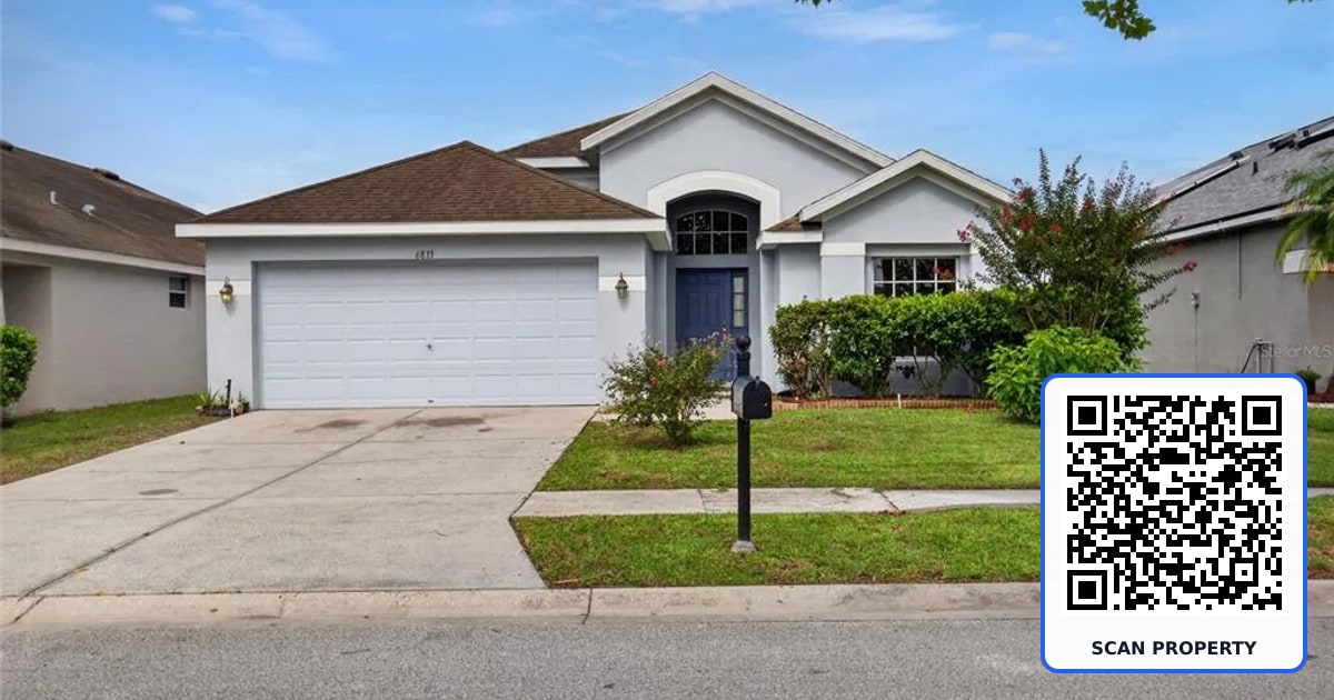 6833 RUNNER OAK DRIVE property photo