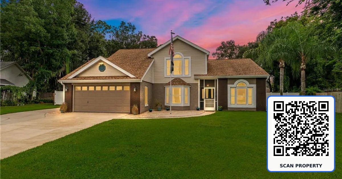 460 CHAMPAGNE CIRCLE property photo