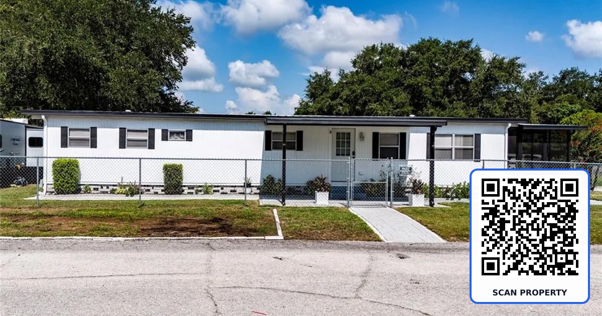 24 FLAMINGO BOULEVARD property photo