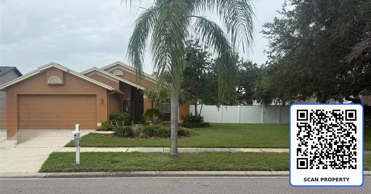 11516 WHISPERING HOLLOW DRIVE property photo