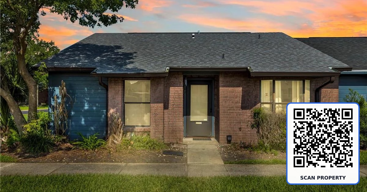 2501 KING OAK CIRCLE property photo
