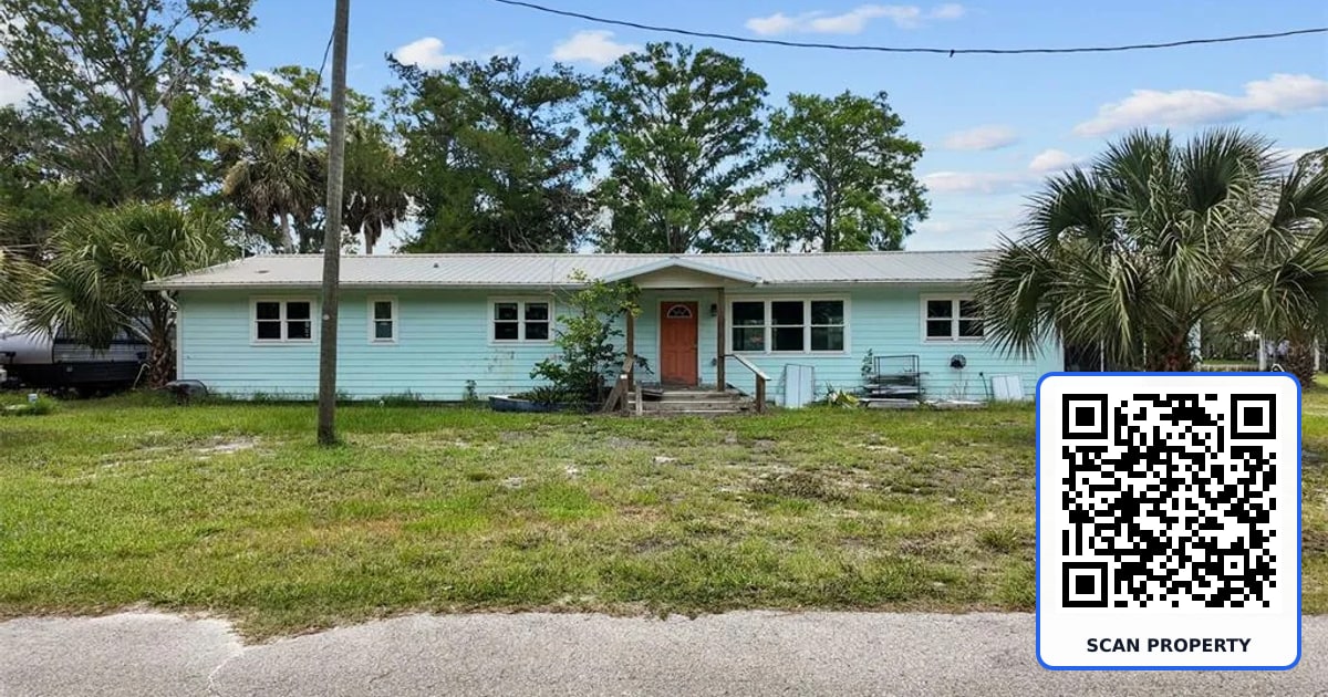 306 SE 256 STREET property photo