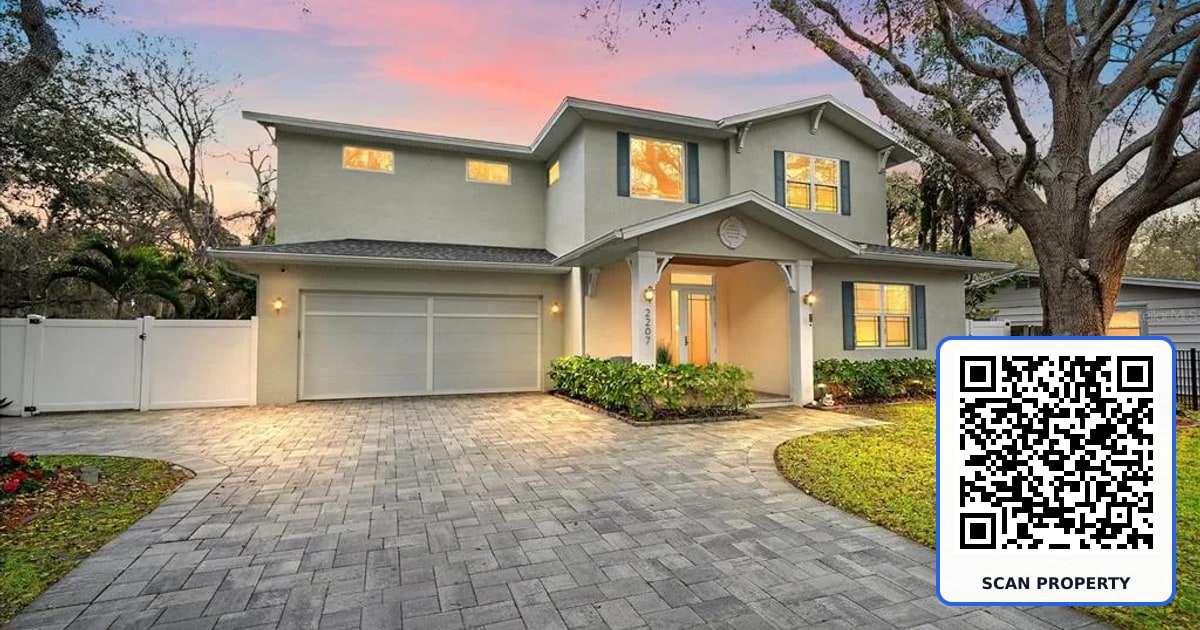 2207 WISTERIA STREET property photo