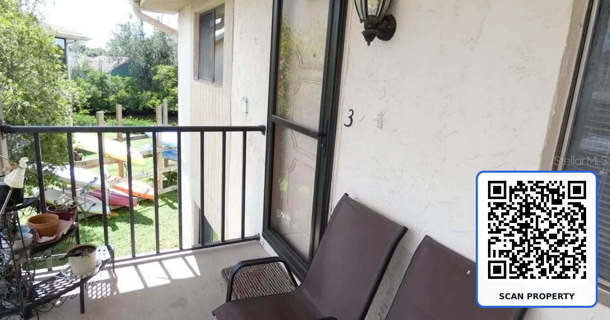 9940 EAGLES POINT CIRCLE UNIT 3 property photo