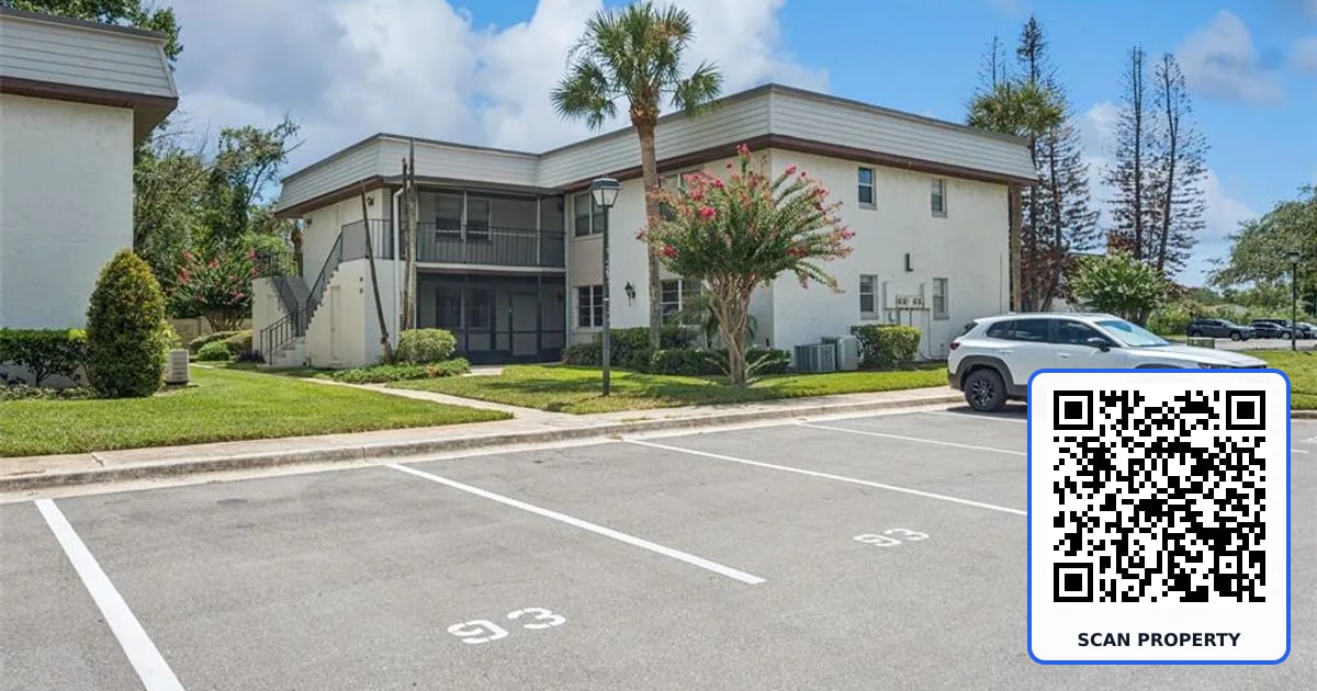 93 WINDTREE LANE UNIT 102 property photo