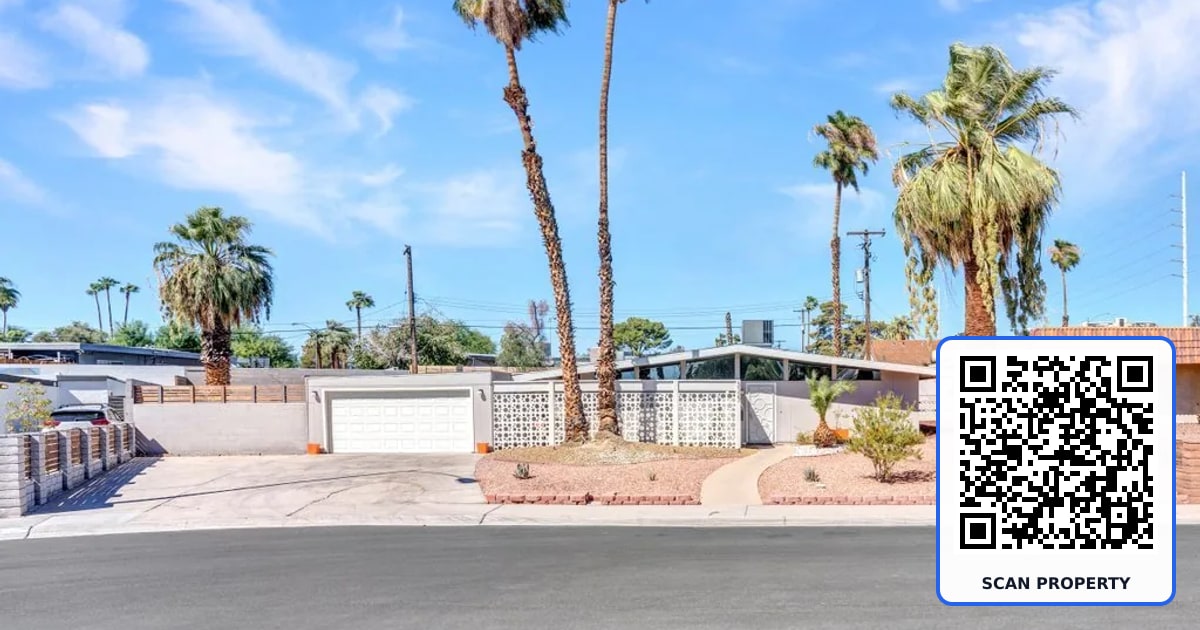 3327 Seminole Circle property photo
