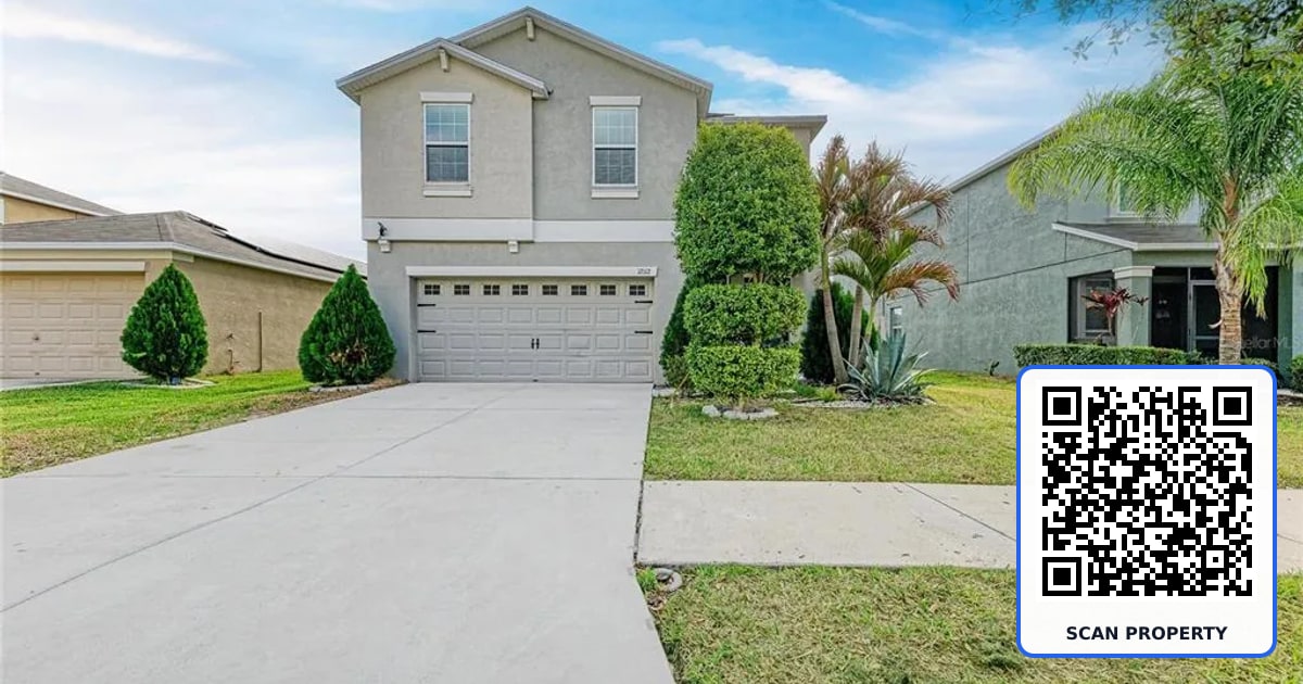 17112 YELLOW PINE STREET property photo