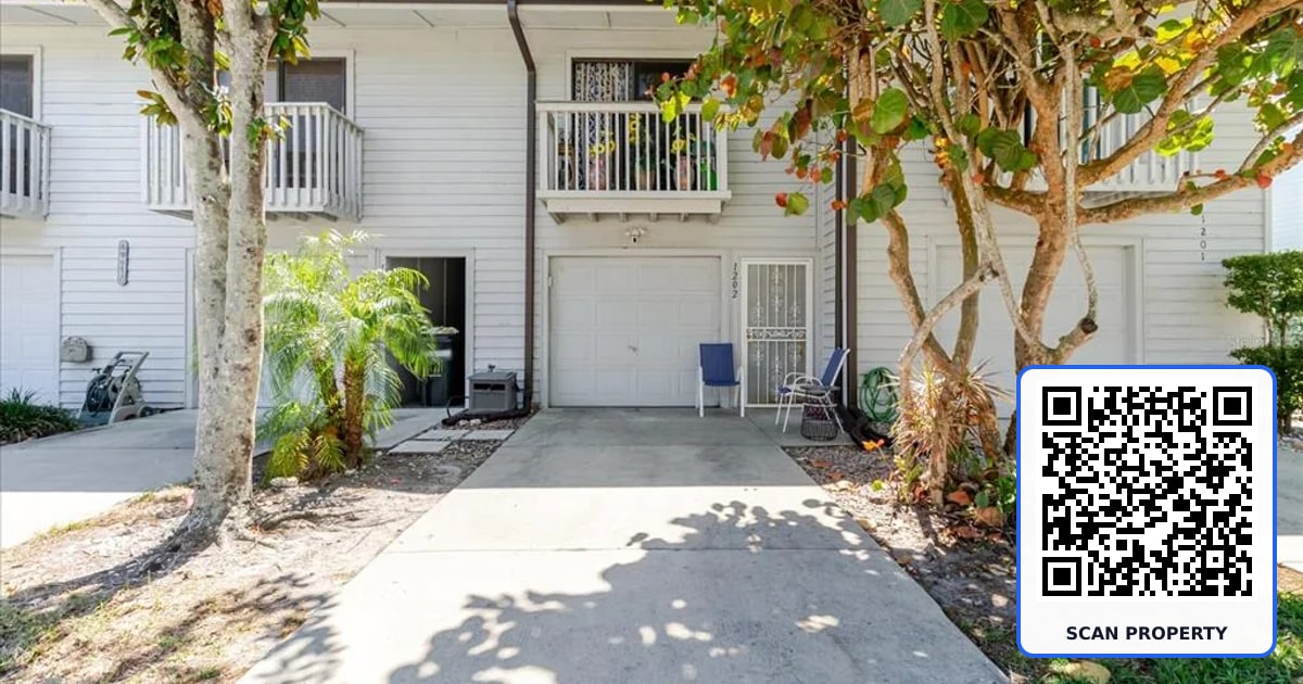 6420 92ND PLACE UNIT 1202 property photo