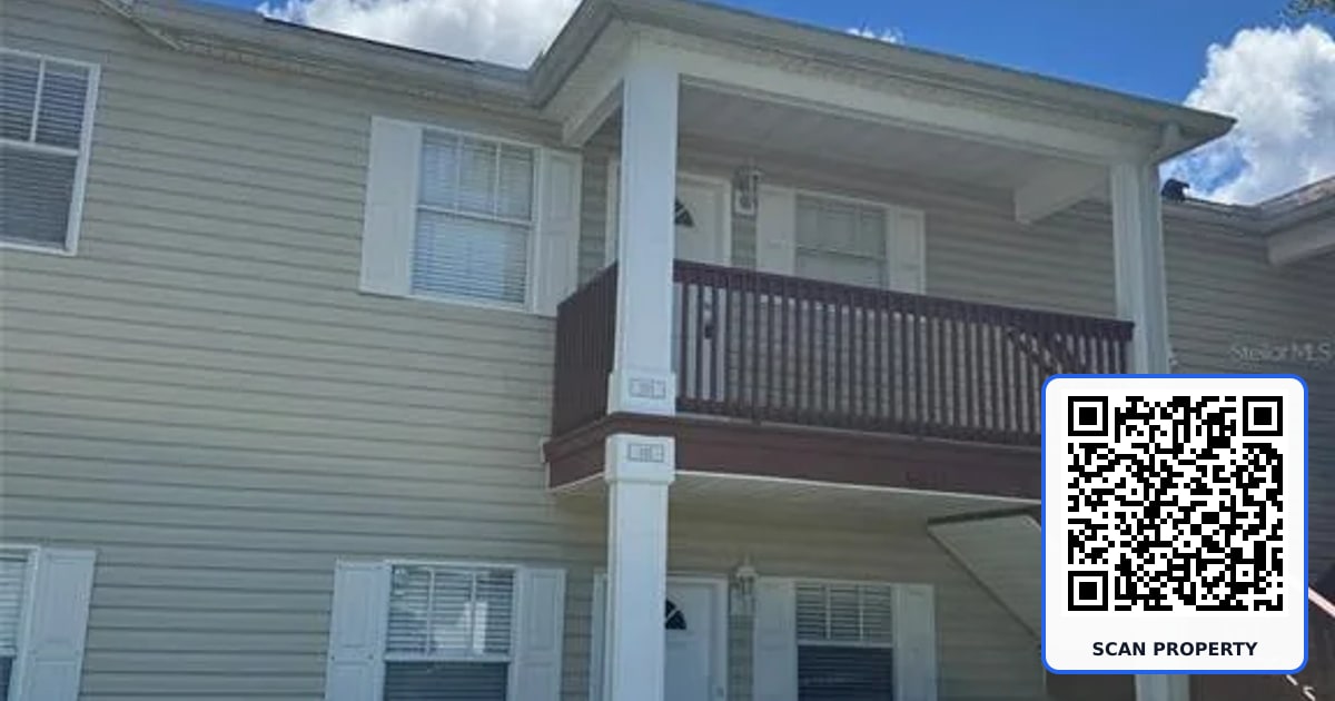 9004 SHALLOWFORD LANE UNIT #201 property photo
