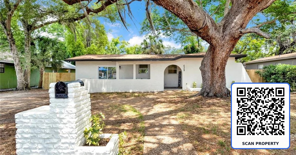 429 E OAKWOOD STREET property photo