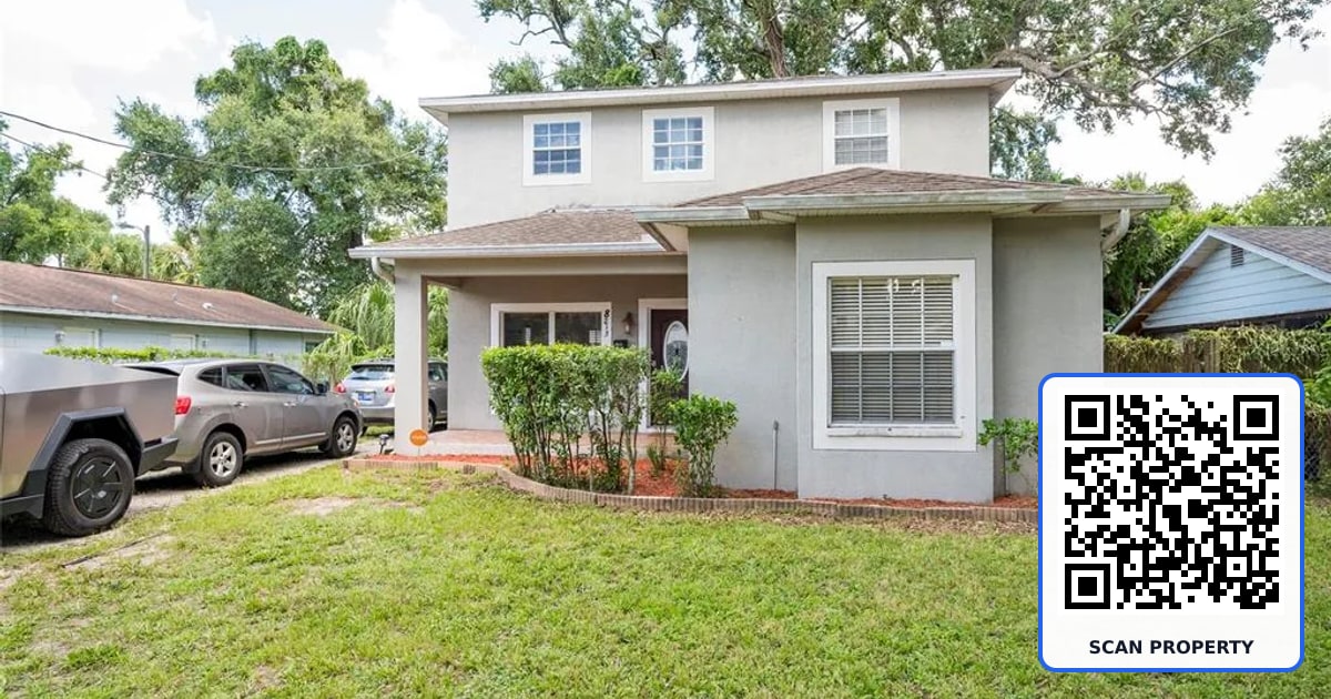 8213 N KLONDYKE STREET property photo