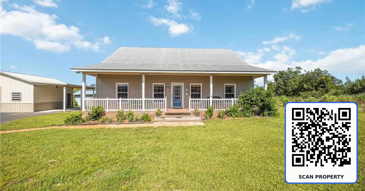 2711 SNYDER ROAD property photo